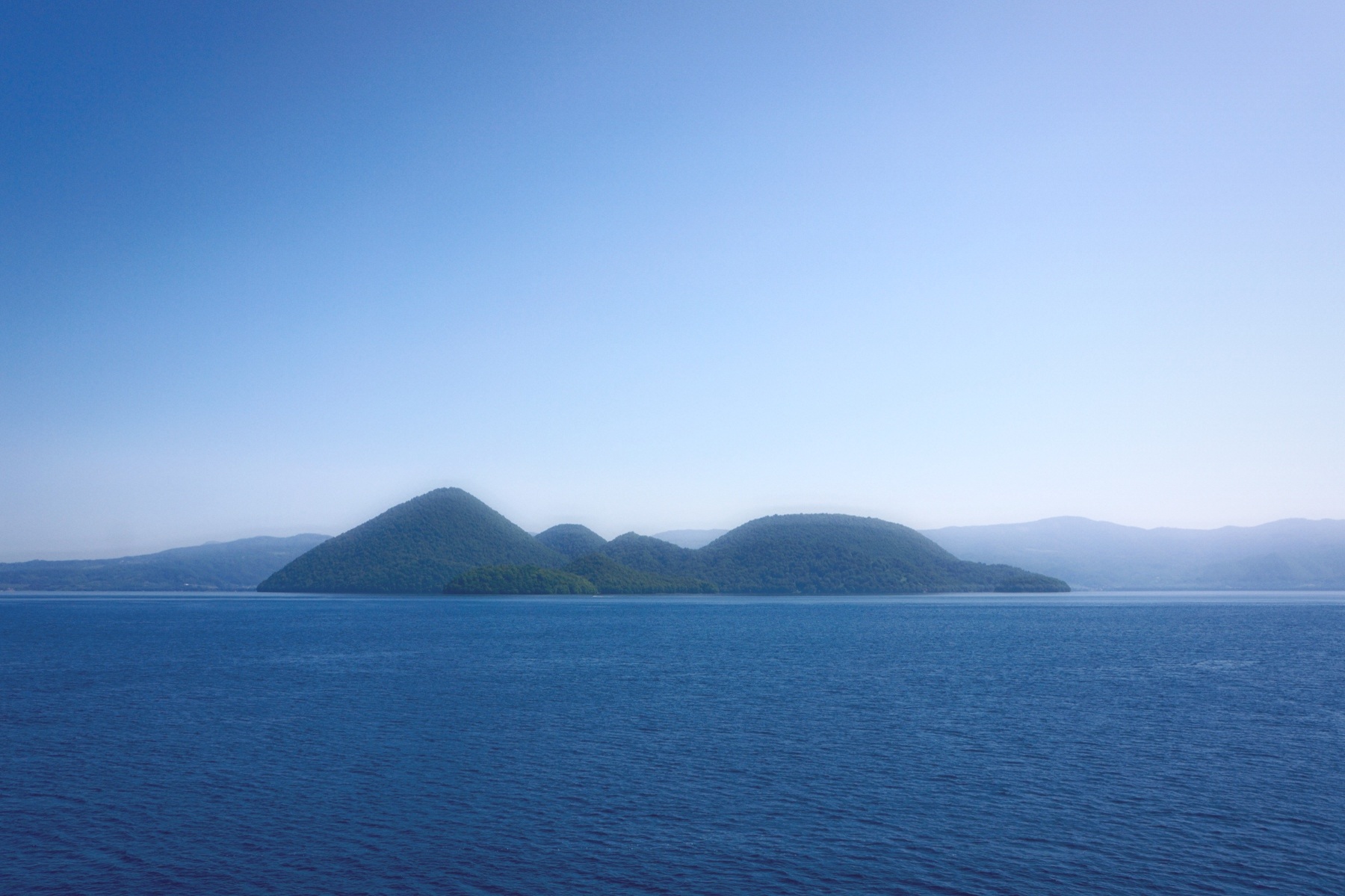 Lake Toya with the Komorebi look